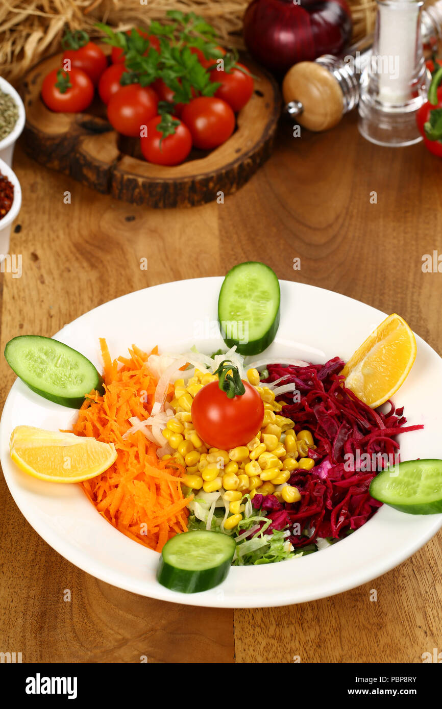 Healthy food fresh vegetable salad Stock Photo - Alamy