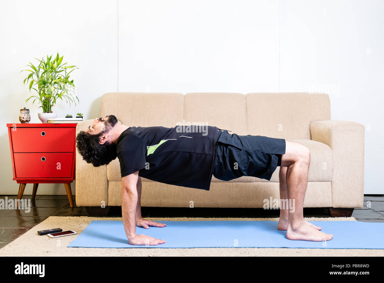 Purvottanasana High Resolution Stock Photography And Images Alamy