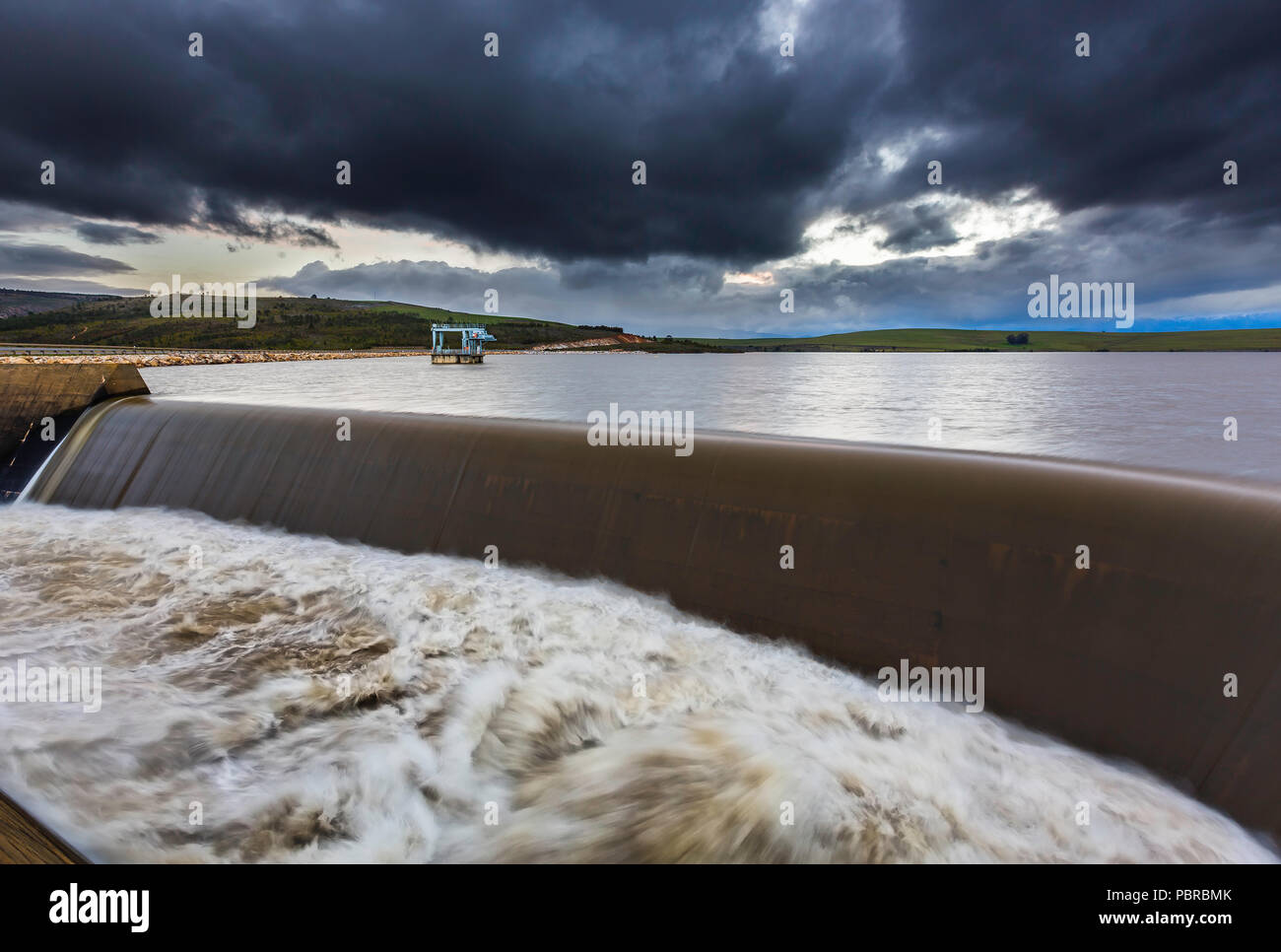 Theewaterskloof Dam full reservoir water storage overflowing Cape Town water supply Stock Photo