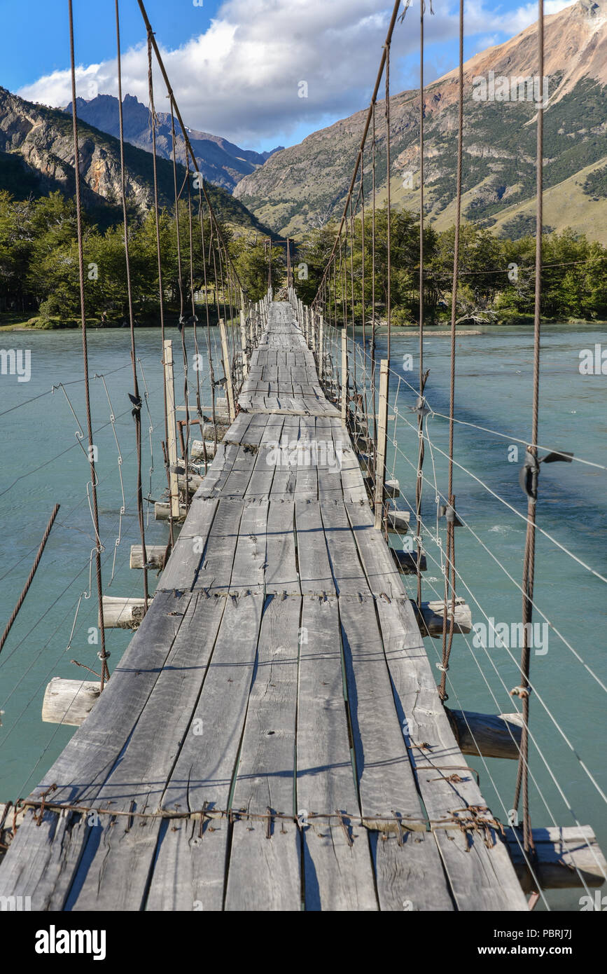 Suspension bridge at Cerro Fitz Roy, Los Glaciares National Park, El Chaltén, Santa Cruz Province, Patagonia, Argentina Stock Photo
