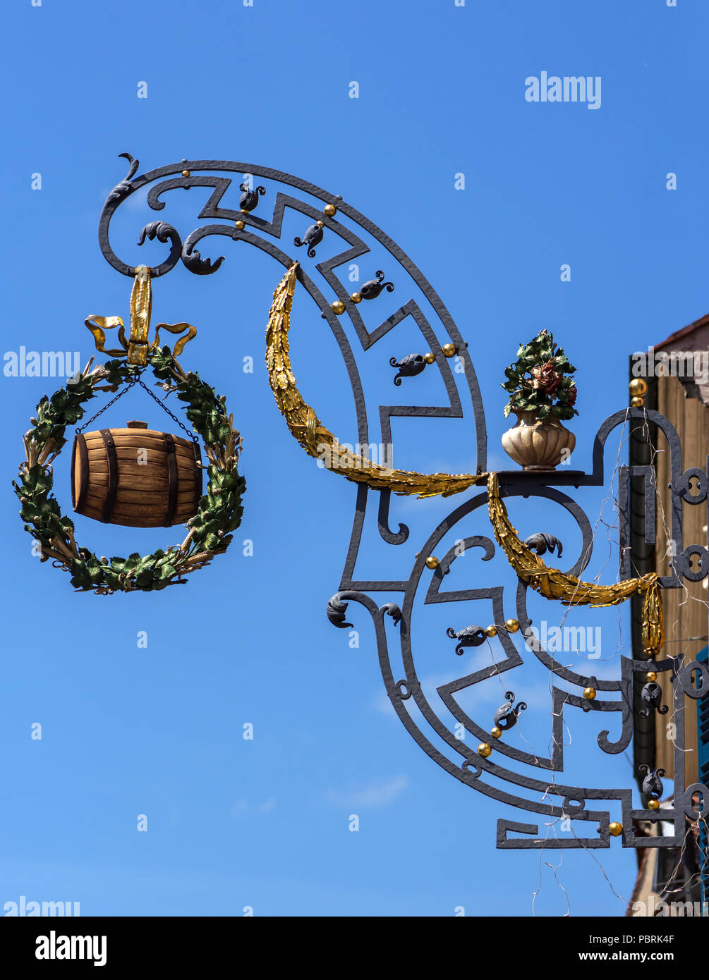 Hanging shop sign with a beer barrel, at the brewery Fässla, Bamberg, Upper Franconia, Bavaria, Germany Stock Photo