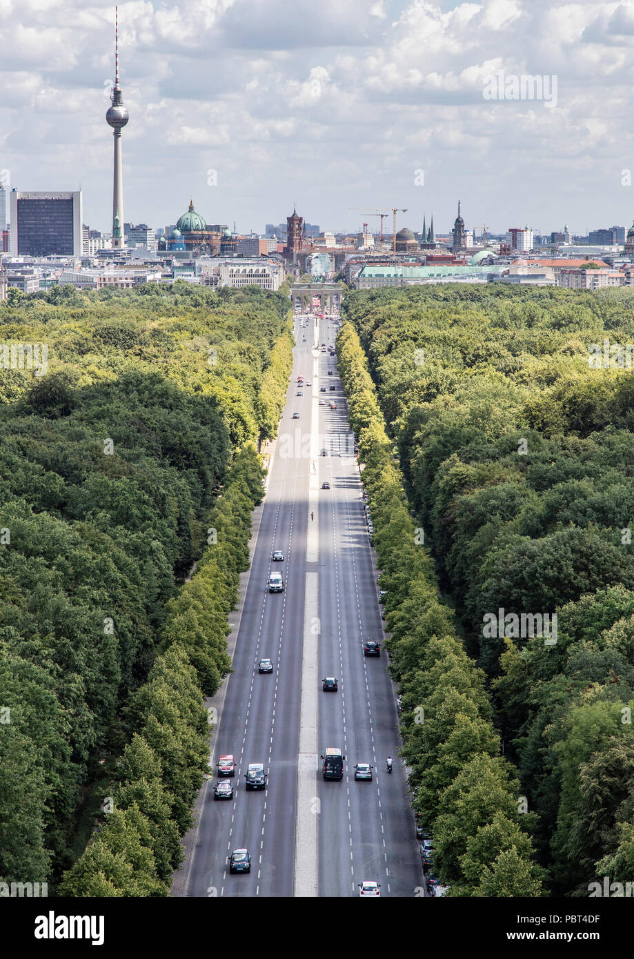 View down the Strasse des 17 Juni towards the east and the Brandenburg gate, Berlin, Germany Stock Photo