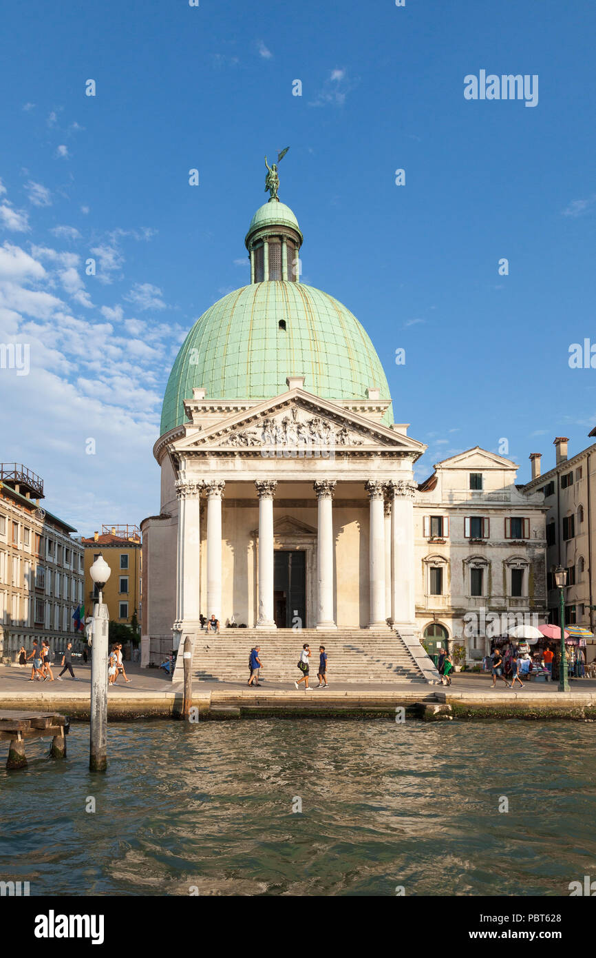 Chiesa san simeone piccolo hi-res stock photography and images - Alamy