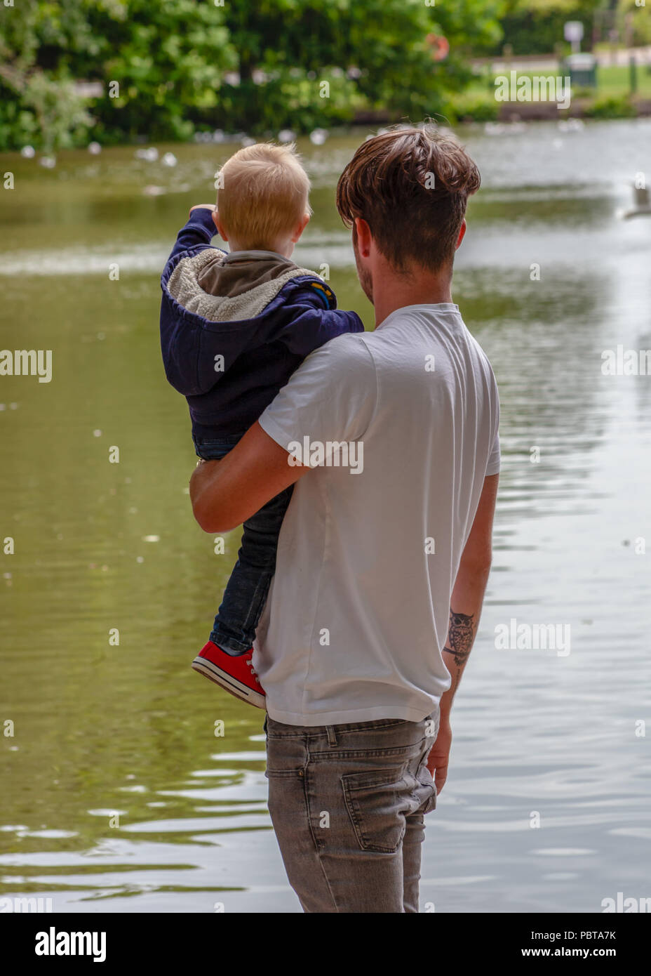 Father dad son kid boy hi-res stock photography and images - Alamy
