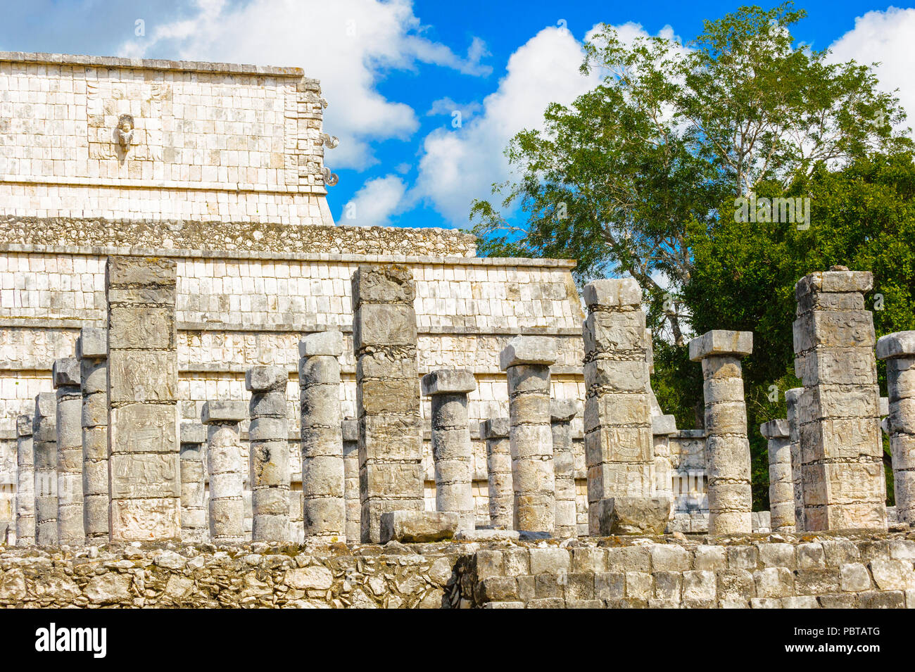 Maya architecture of Chichen Itza, a large pre-Columbian city built by the Maya civilization. Mexico Stock Photo