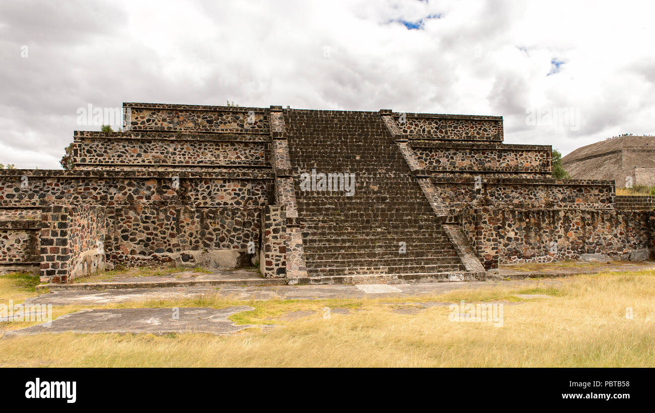 Platform of the Avenue of the Dead of Teotihuacan, site of many ...