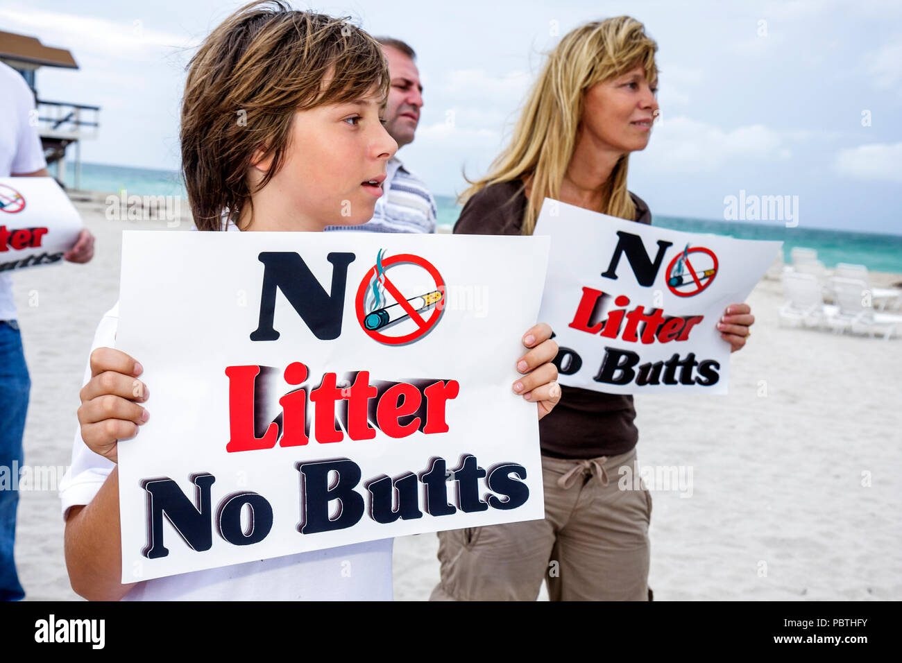 Miami Beach Florida,Atlantic Ocean,water,anti litter anti litter demonstration,mother,parent,parents,son,student students pupil community,neighborhood Stock Photo