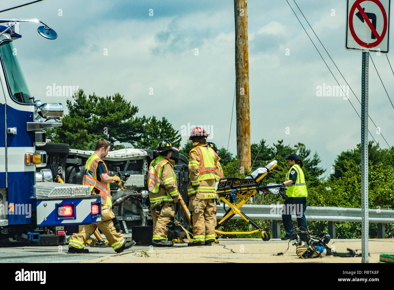 Car crash major accident scene hi-res stock photography and images - Alamy