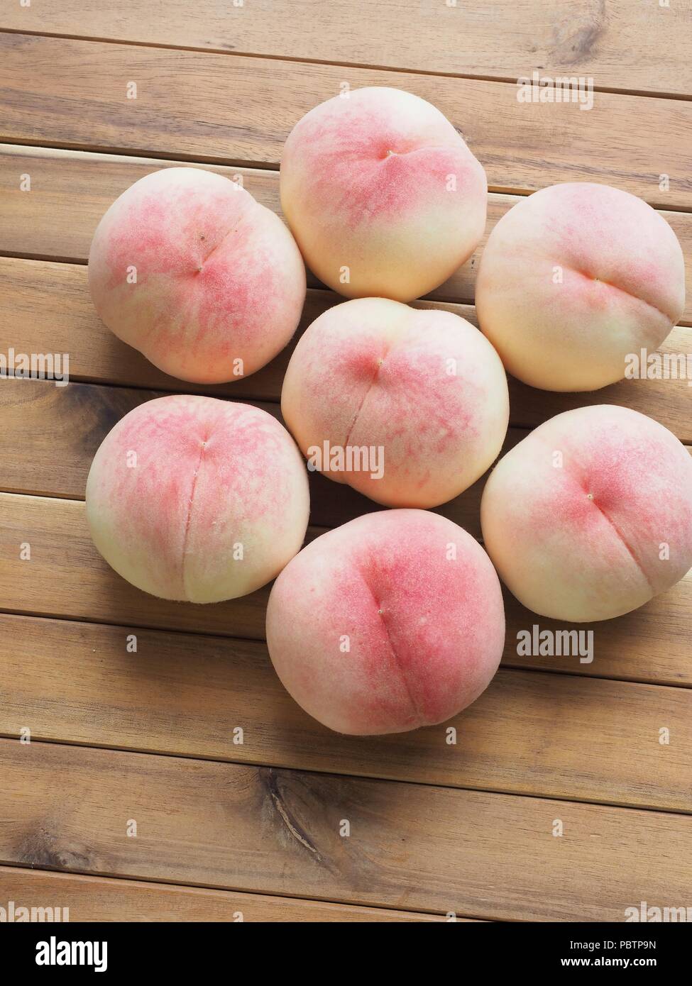 Fresh Asian fruit peach Stock Photo Alamy