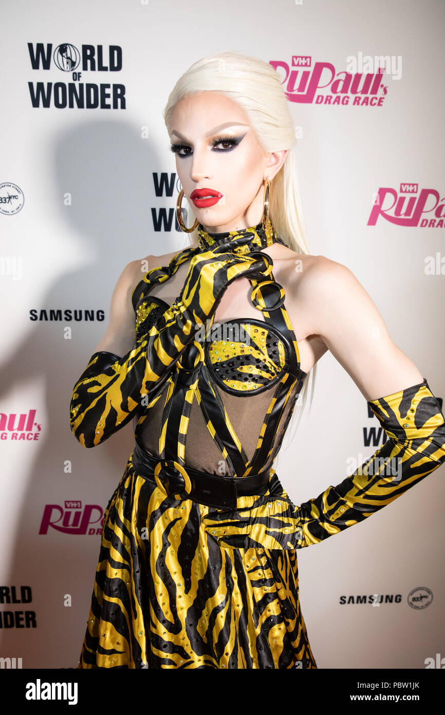 Rupaul S Drag Race Season 10 Finale Featuring Aquaria Where New York New York United States When 29 Jun 18 Credit Jeff Grossman Wenn Com Stock Photo Alamy Rupaul S Drag Race Season 10 Finale Featuring Aquaria Where New York New York United States When 29 Jun 18 Credit Jeff Grossman Wenn Com Stock Photo Alamy