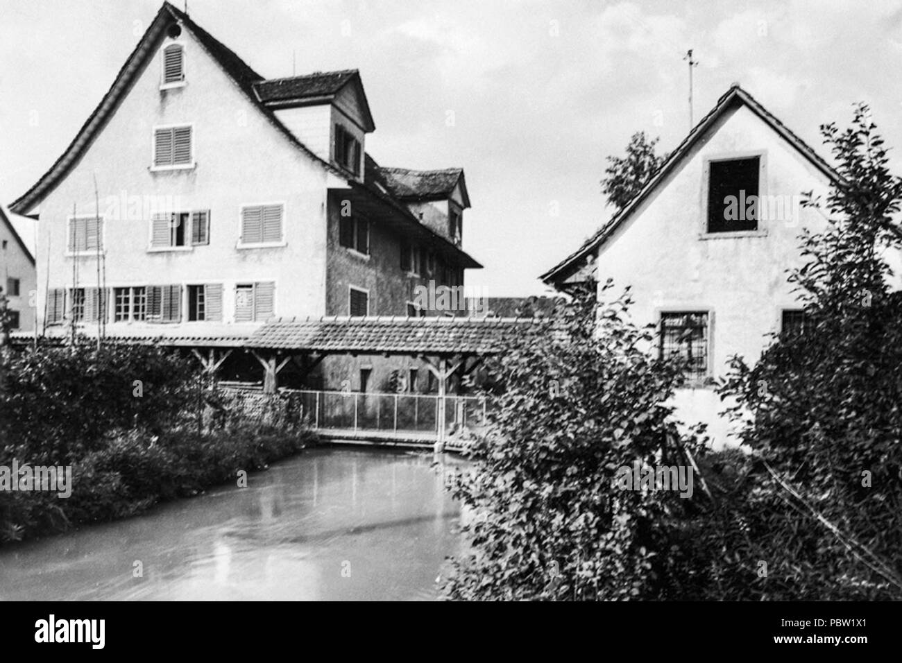 Erfahrung mit first affair adliswil Im porno mitmachen pärchenklub schiedel
