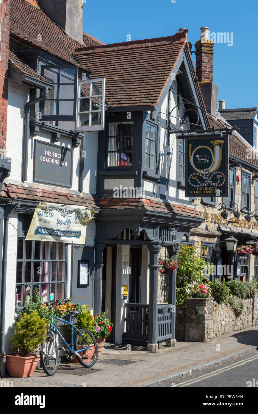 Olde worlde inn hi-res stock photography and images - Alamy