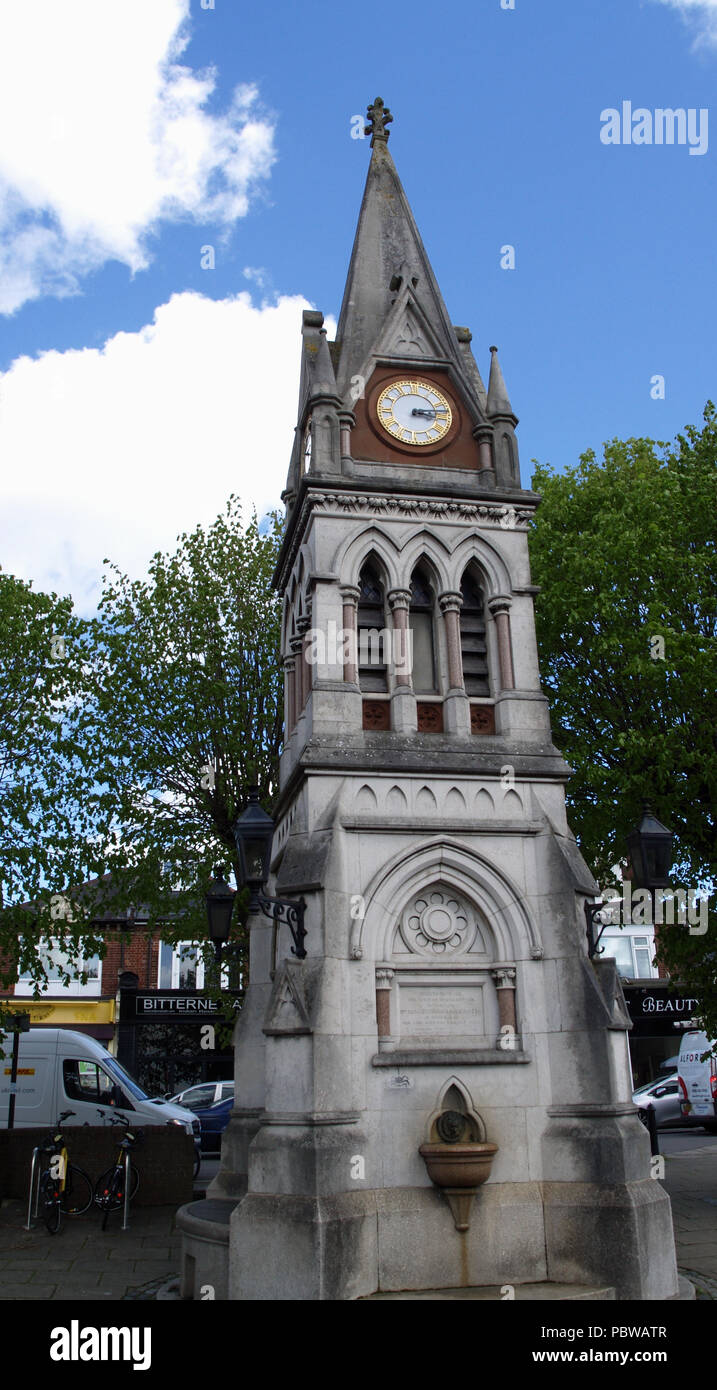 Bitterne park triangle hi-res stock photography and images - Alamy