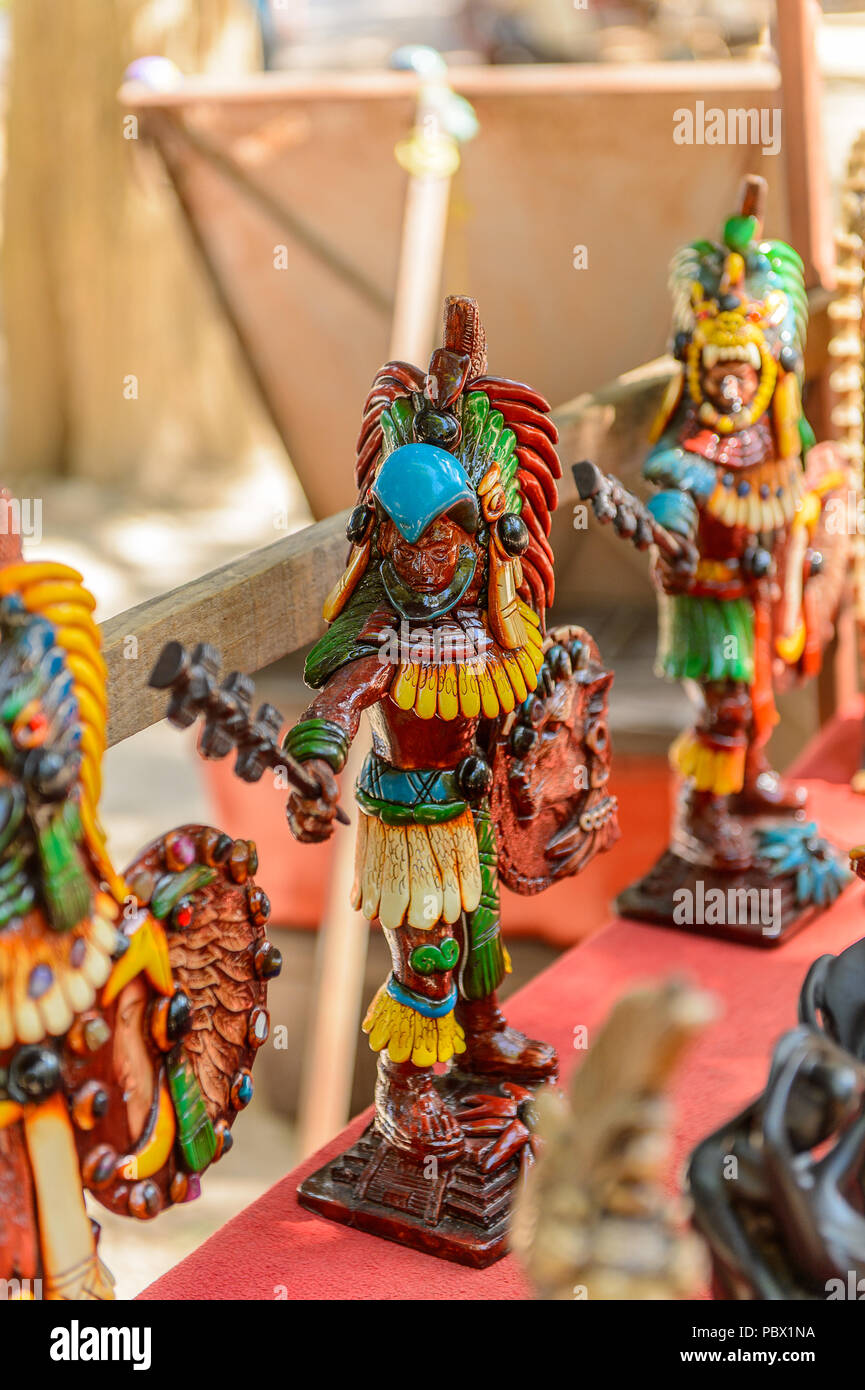 Little Statues, Authentic handcraft souvenirs of maya civilisation