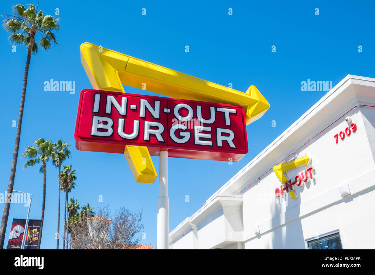 In N Out Burger fast food restaurant logo sign, Hollywood, Los Angeles, LA, California CA, USA Stock Photo