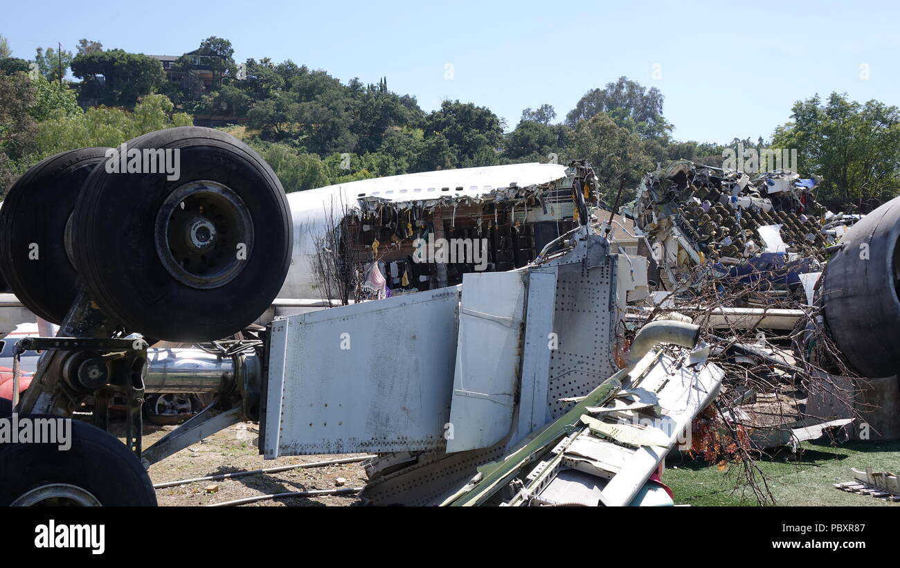 Plane crash scene hires stock photography and images Alamy