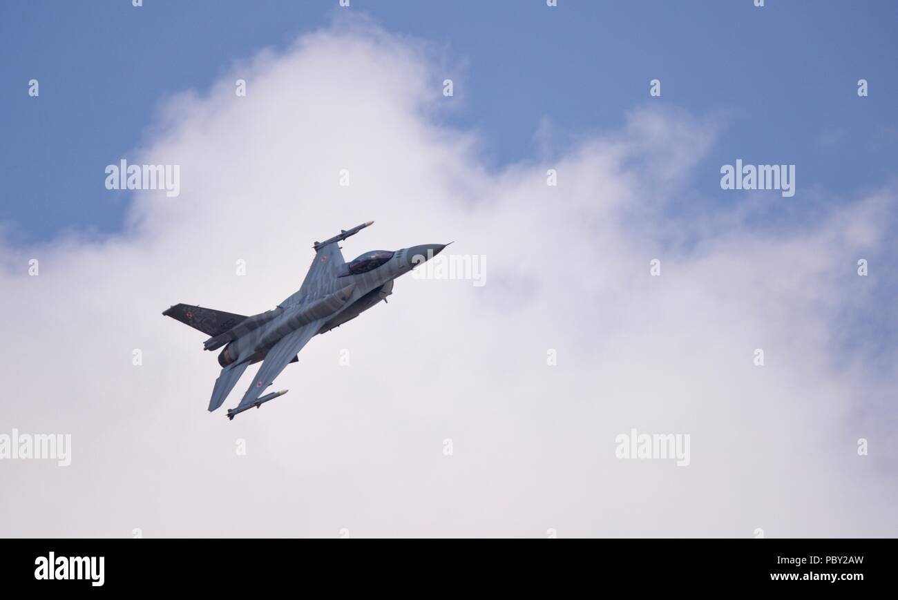 Polish Air Force F-16C Block 52+ Fighting Falcon performing at the 2018 Royal International Air Tattoo Stock Photo