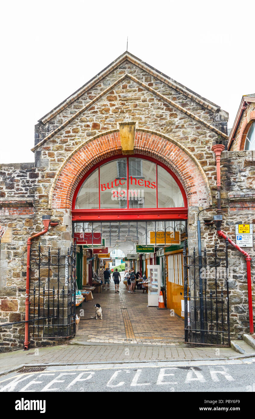 Arts and craft stalls in Butcher's Row, in the historic town of