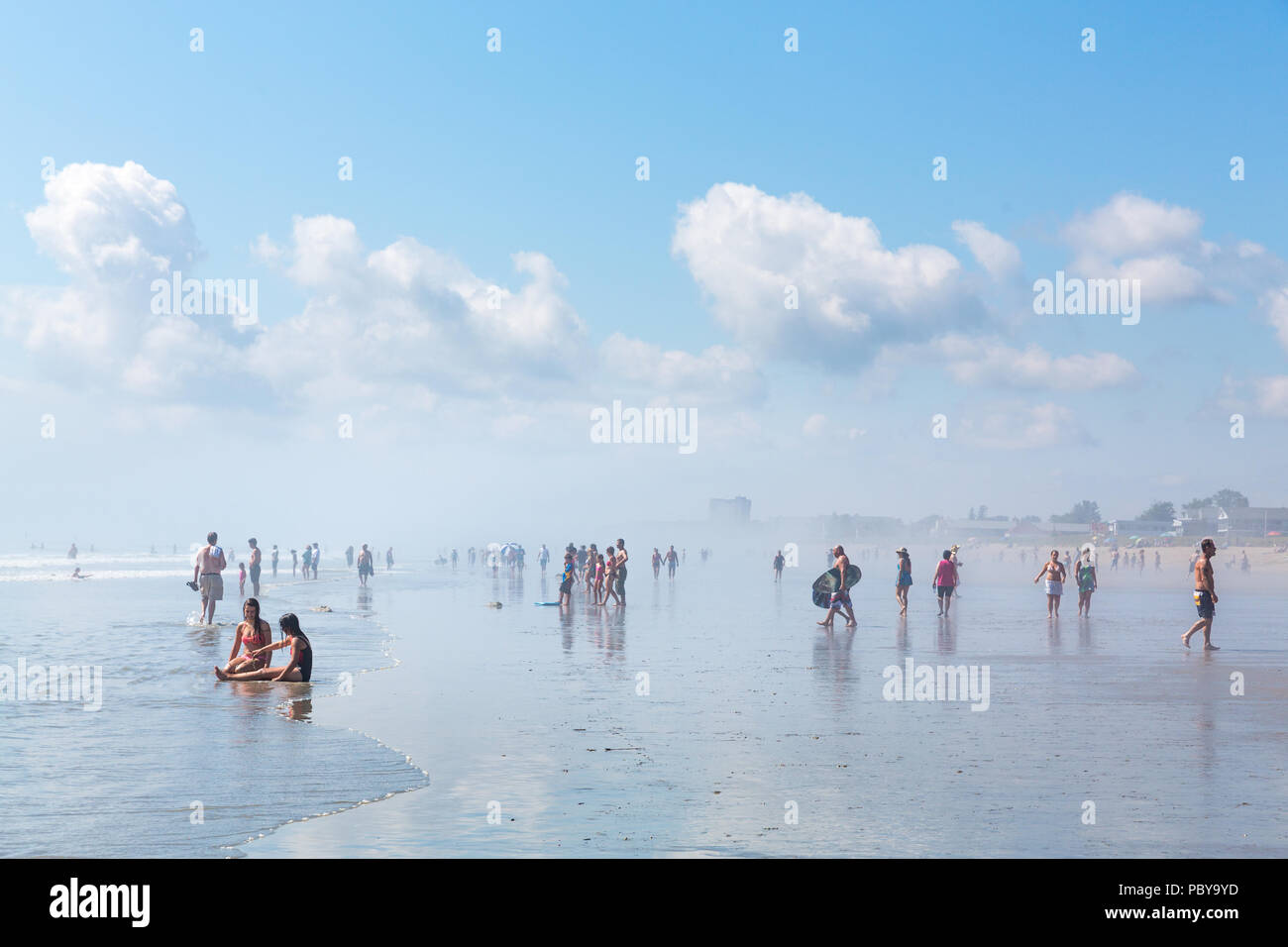 Old Orchard Beach Usa 1st Sept 2014 People Enjoy The Sea And
