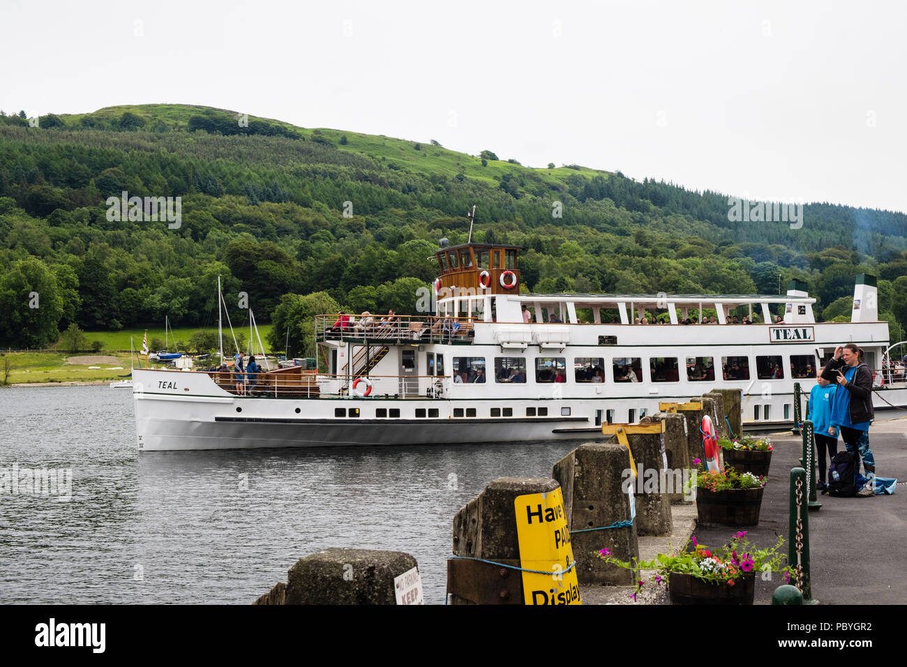 Nave A Vapore Foto e immagini stock | Getty Images Steamship Steamboat Boat Boats Steamer Steam Ship Ships ...