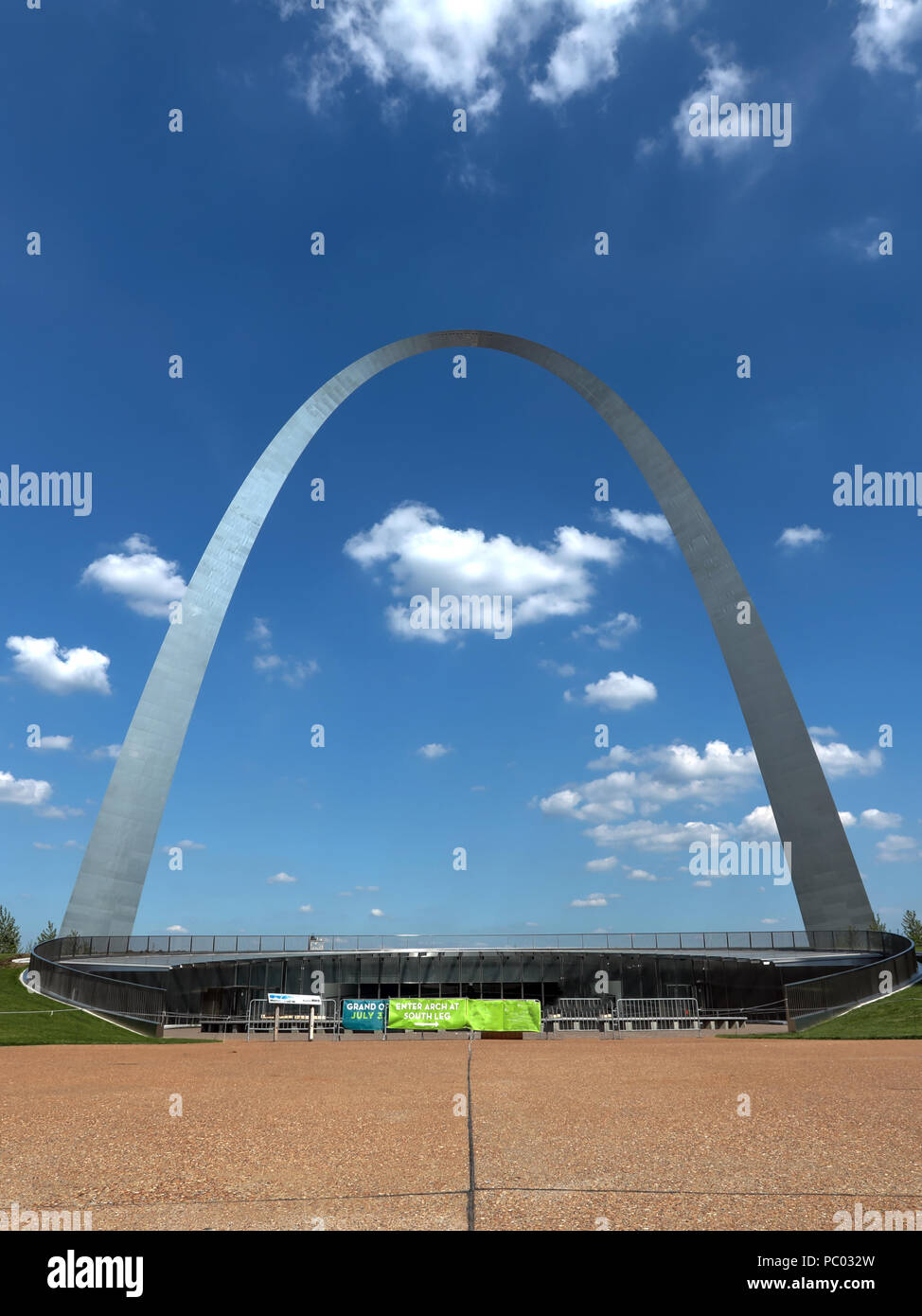 Gateway arch national park hi-res stock photography and images - Alamy