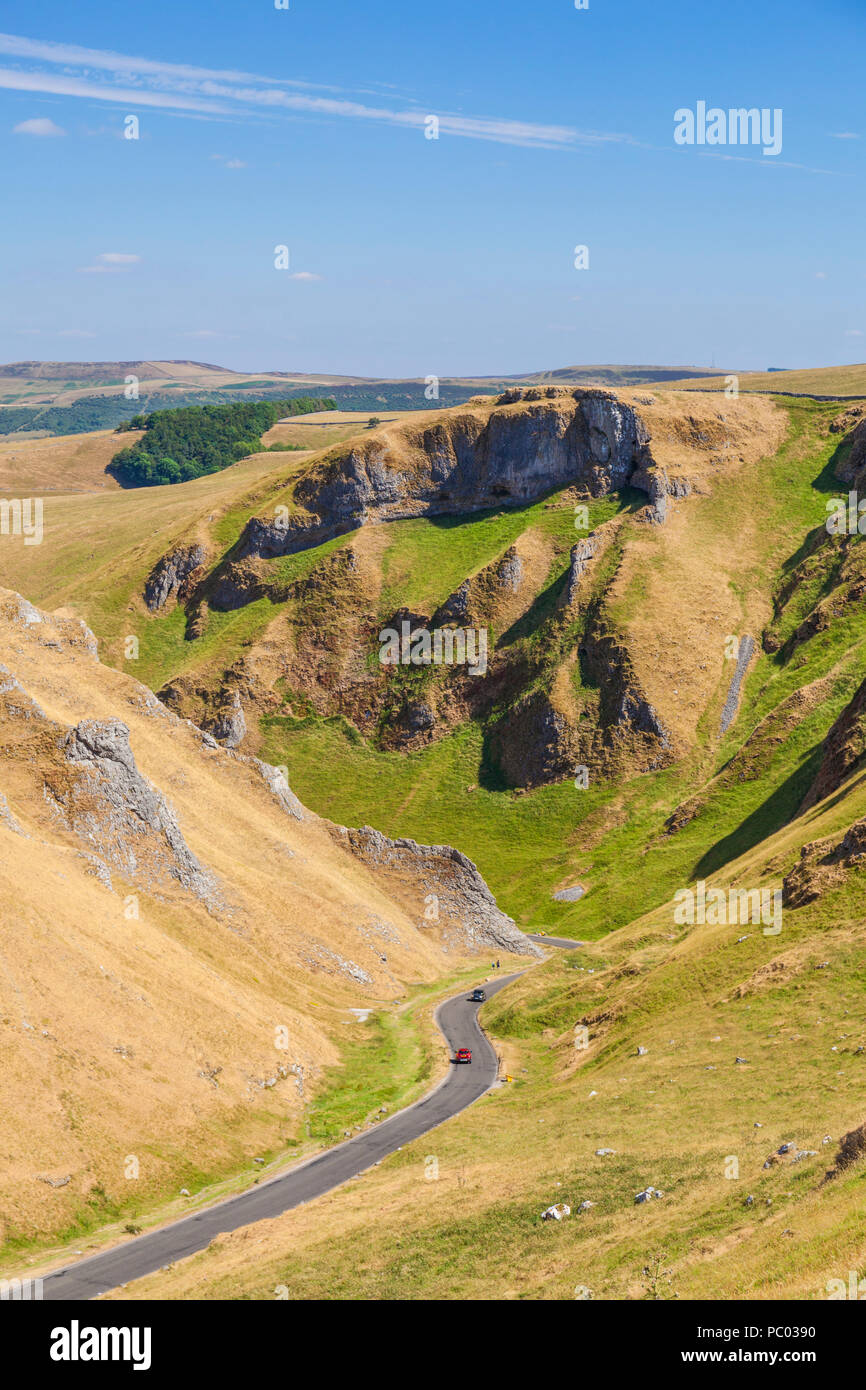 Winnats Pass Castleton Derbyshire Peak District National Park 