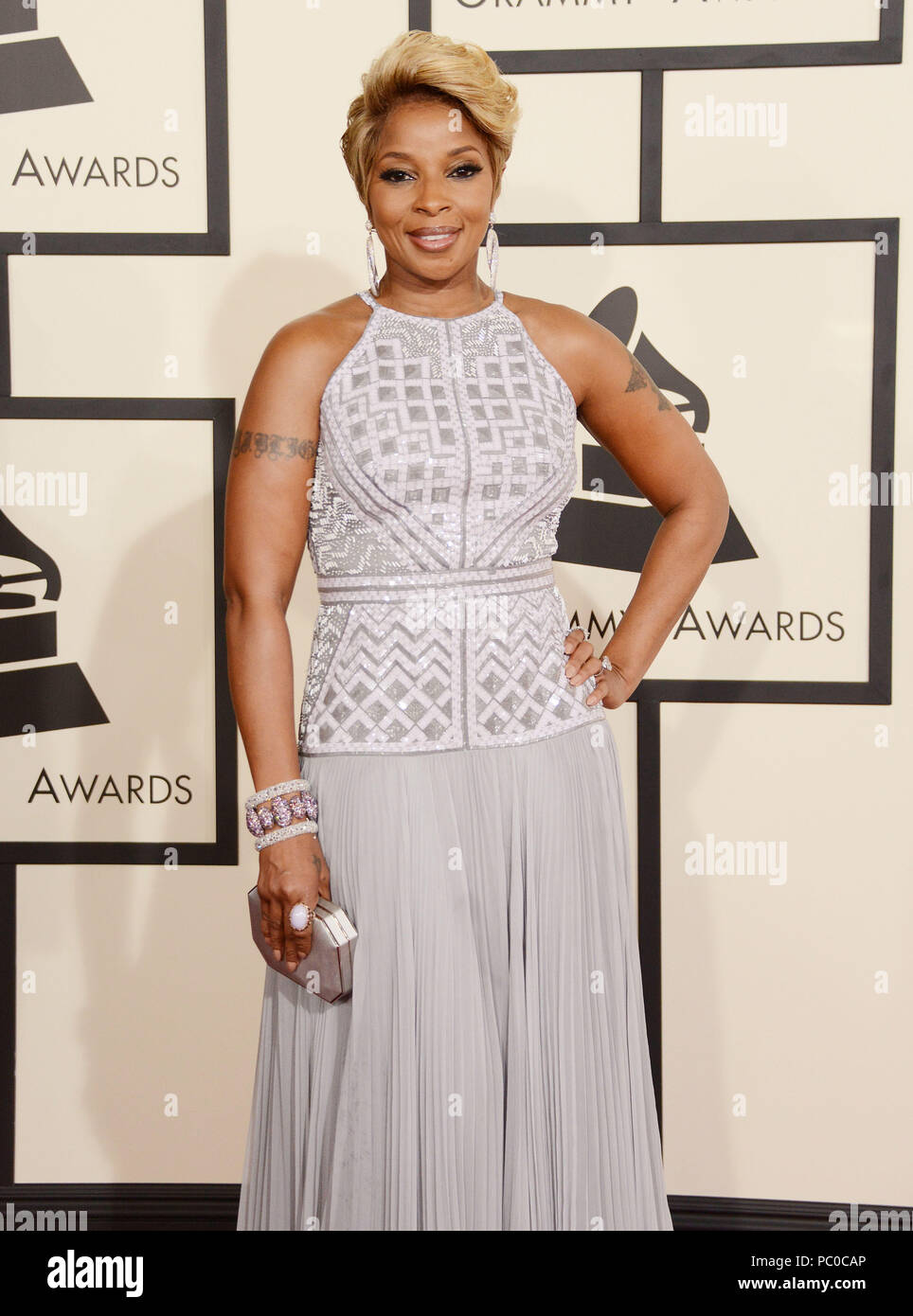 Mary J Blige 238 at  the 57th Annual GRAMMY Awards at the Staples Center in Los Angeles. February 8, 2015.Mary J Blige 238 ------------- Red Carpet Event, Vertical, USA, Film Industry, Celebrities,  Photography, Bestof, Arts Culture and Entertainment, Topix Celebrities fashion /  Vertical, Best of, Event in Hollywood Life - California,  Red Carpet and backstage, USA, Film Industry, Celebrities,  movie celebrities, TV celebrities, Music celebrities, Photography, Bestof, Arts Culture and Entertainment,  Topix, Three Quarters, vertical, one person,, from the year , 2015, inquiry tsuni@Gamma-USA.c Stock Photo