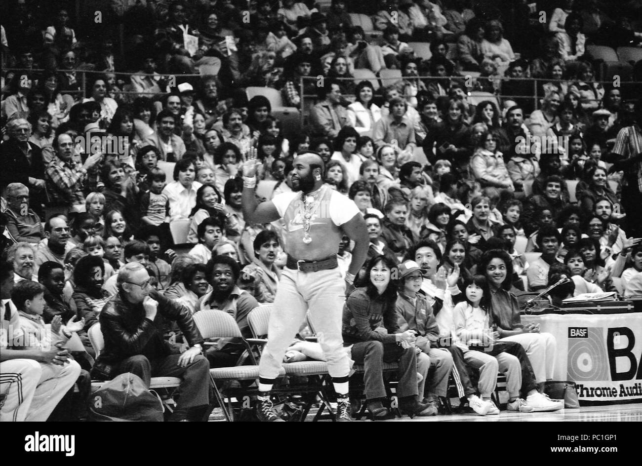 The famous Mr. T (Laurence Tureaud) at a Harlem Globetrotters' game. Los Angeles, 1983. Stock Photo