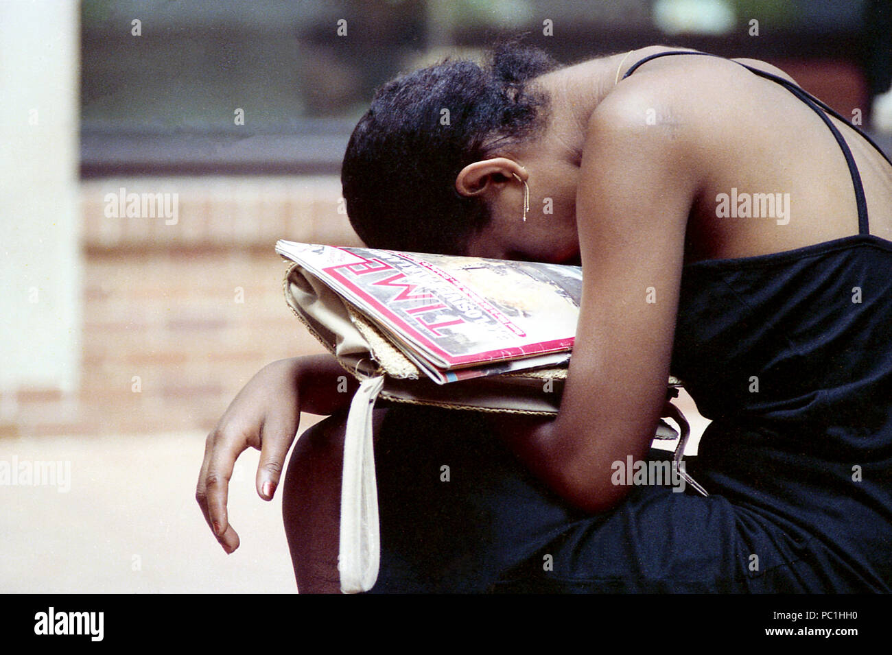 1980s candid hi-res stock photography and images - Alamy
