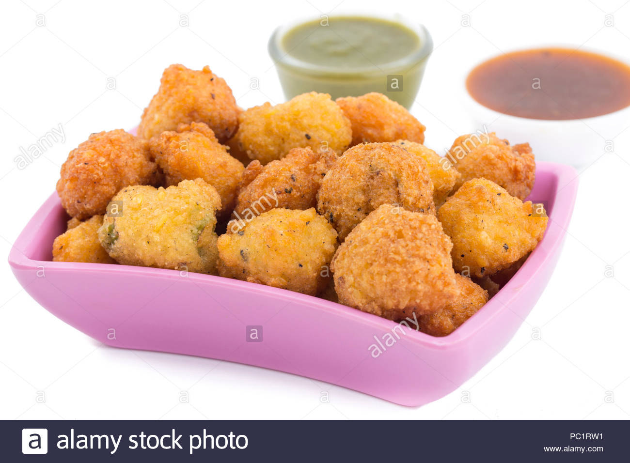 dal vada a traditional indian delicious snack made from deep frying portions of lentil batter and gram flour indian and pakistani usually with gree stock photo alamy https www alamy com dal vada a traditional indian delicious snack made from deep frying portions of lentil batter and gram flour indian and pakistani usually with gree image213940973 html