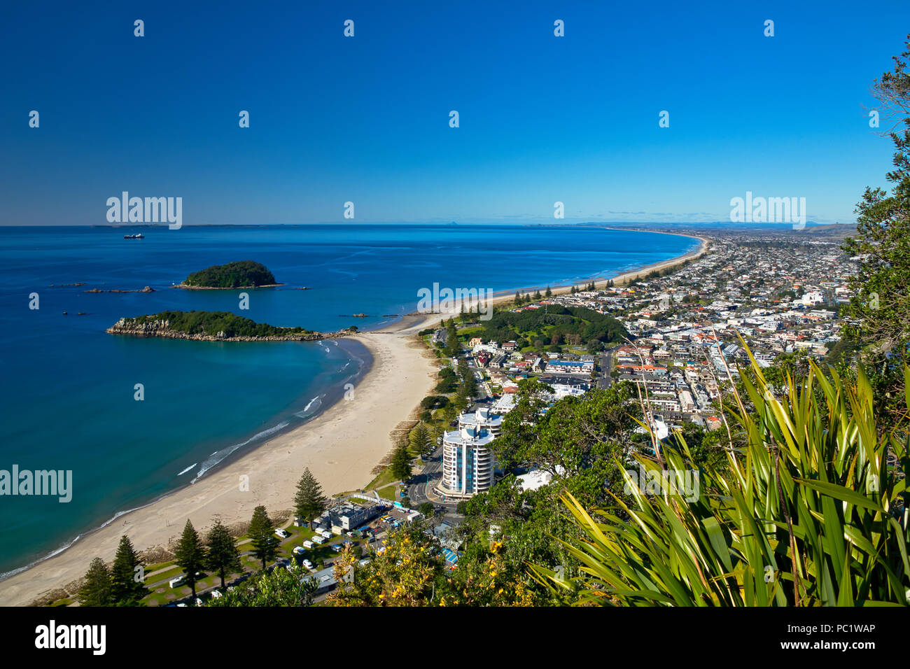 Mount maunganui ocean beach aerial hires stock photography and images