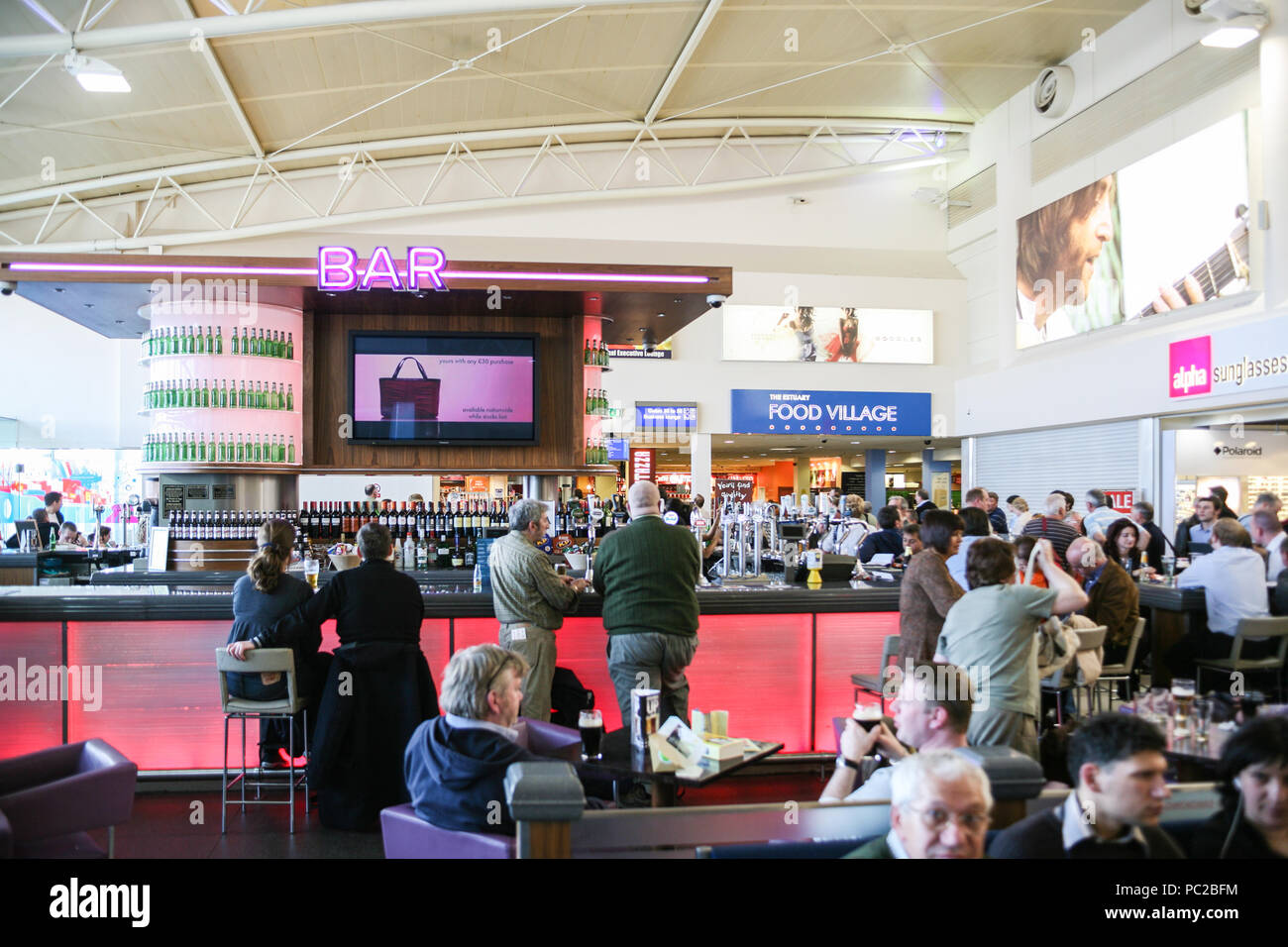 Drinking,alcohol,beer,prior,to,departing,on,a,flight,from,Departure