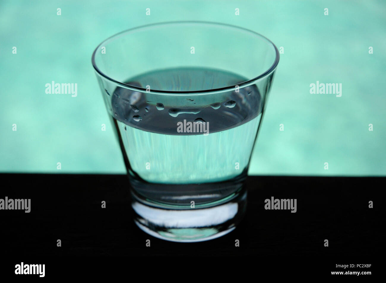 Distortion through water hi-res stock photography and images - Alamy