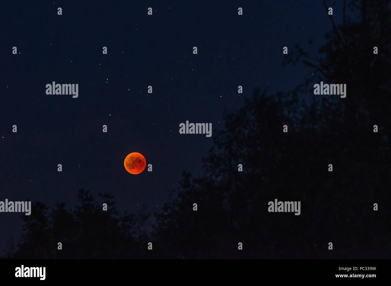 Total Lunar Eclipse In The Night Of July The 27th 2018 With Red Moon Total Lunar Eclipse In The Night Of July The 27th 2018 With Red Moon