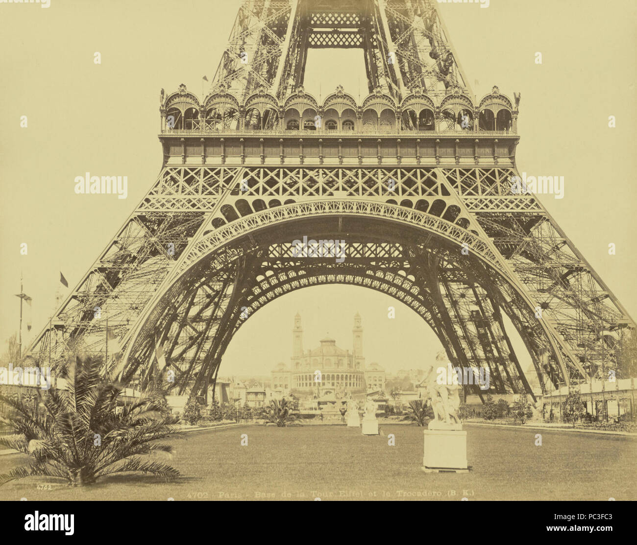 page 3 le tour eiffel high resolution stock photography and images alamy