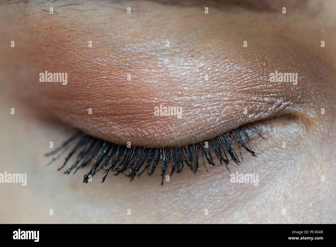 Closed eye eyeliner hires stock photography and images Alamy