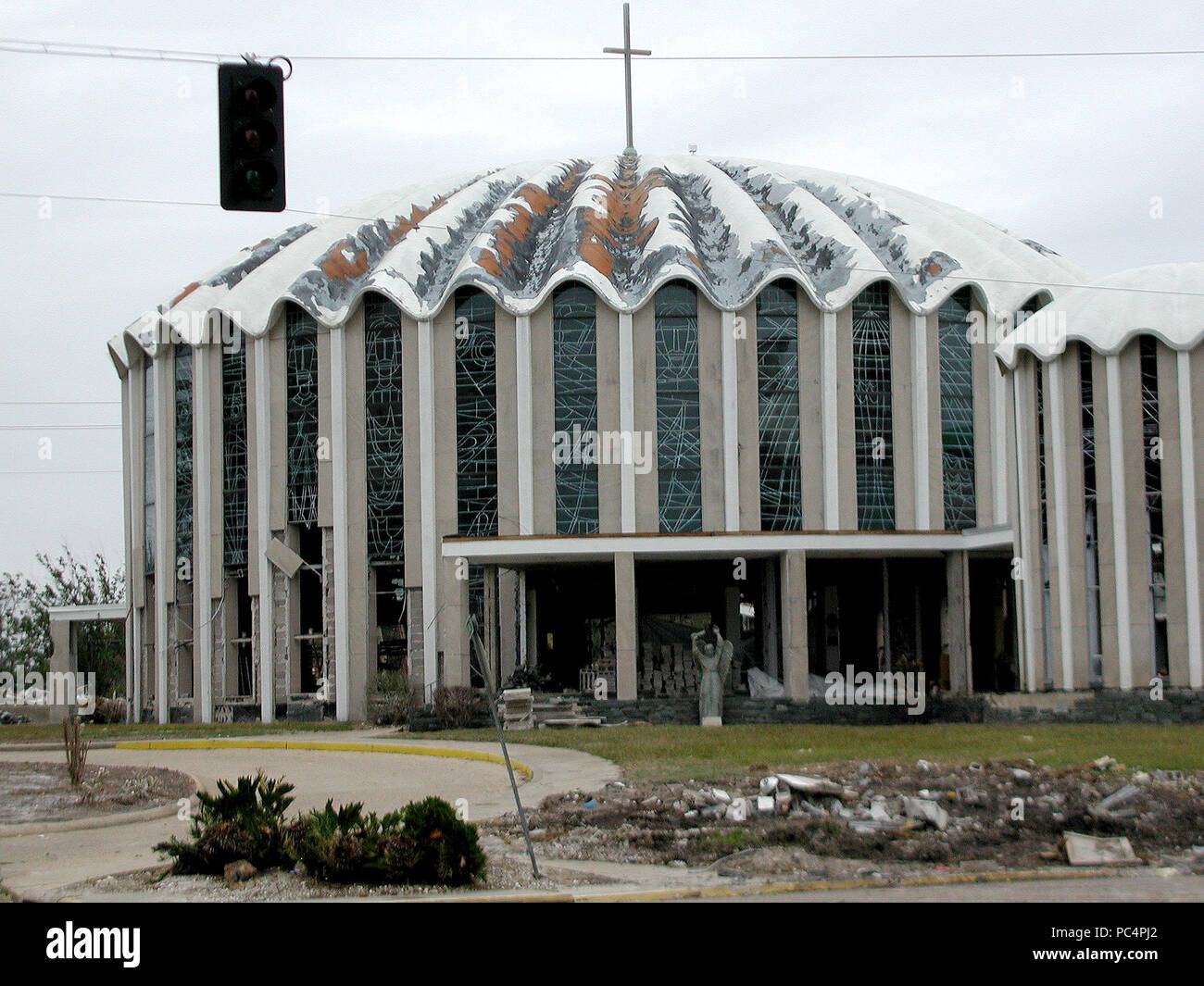 Hurricane Katrina Aftermath - Damaged church building Stock Photo