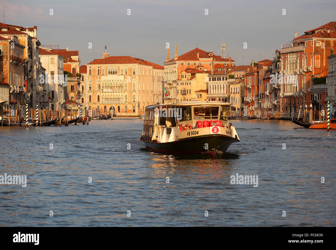 Venice, Italy. 8th July, 2018. The Grand Canal in Venice, Italy. Venice, the capital of northern Italy's Veneto region, is built on more than 100 small islands in a lagoon in the Adriatic Sea. It has no roads, just canals ""“ including the Grand Canal thoroughfare ""“ lined with Renaissance and Gothic palaces. Credit: Leigh Taylor/ZUMA Wire/Alamy Live News Stock Photo