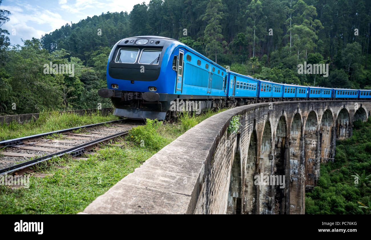 Scenic train ride in Sri Lanka Stock Photo Alamy
