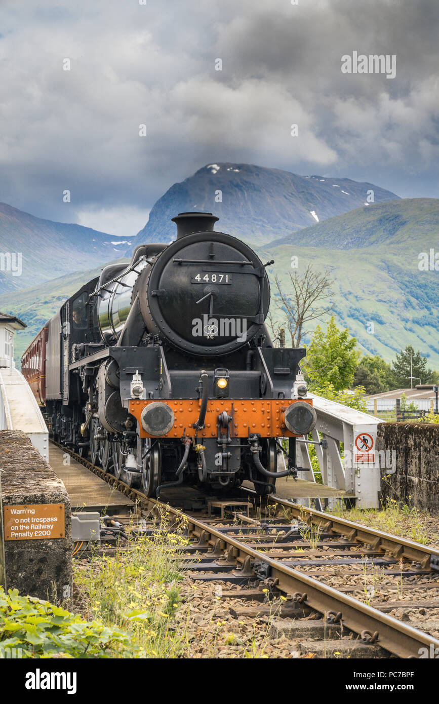 Harry Potter Steam Train leaving Fort William crossing the Crinan Canal