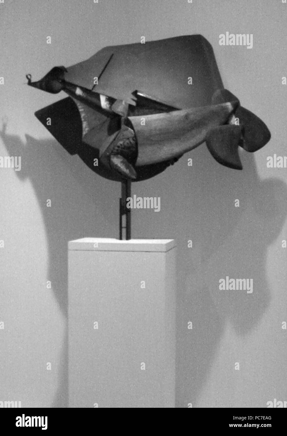90 Umberto Boccioni - Dinamismo di un cavallo in corsa + case Stock Photo