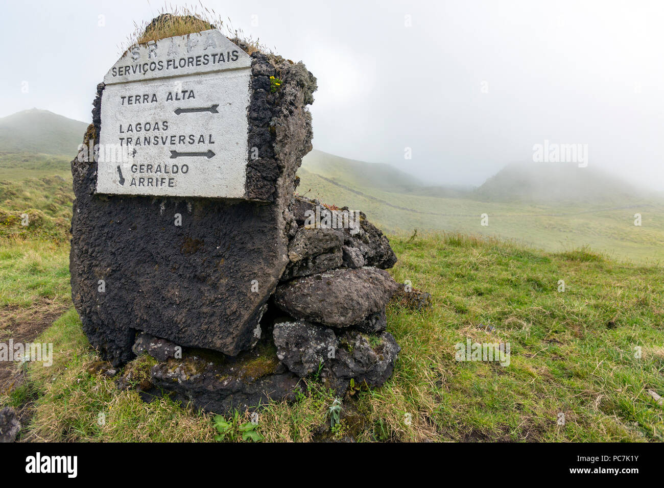 Servicos Forestais, direction sign to Terra Alta and lagoas, Pico