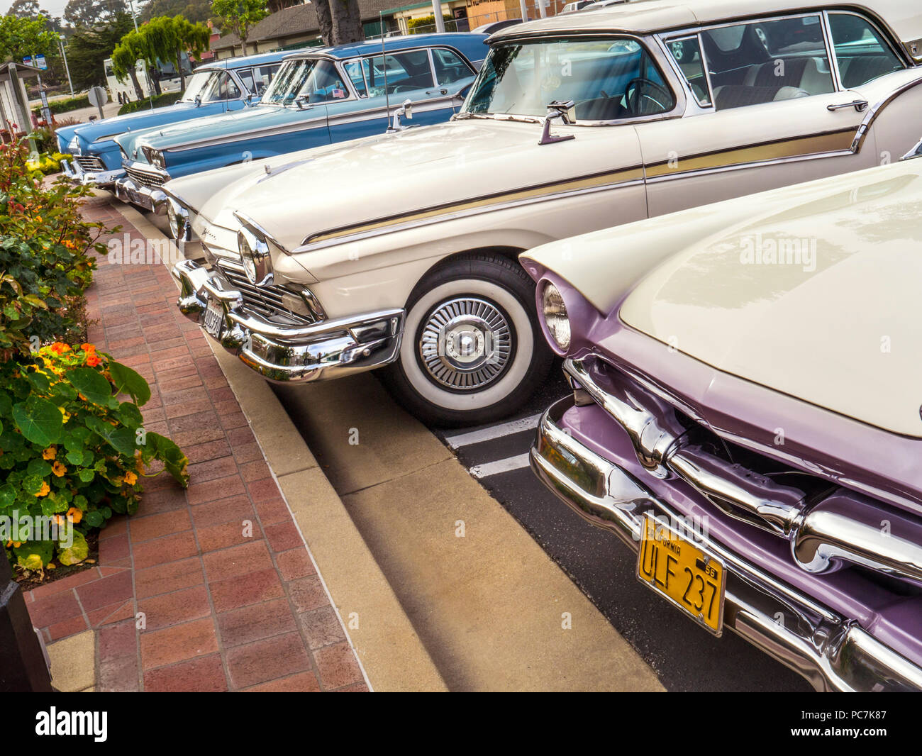 CLASSIC FORD SKYLINER 1950's AMERICAN CARS STREET PARKED 1950's Ford