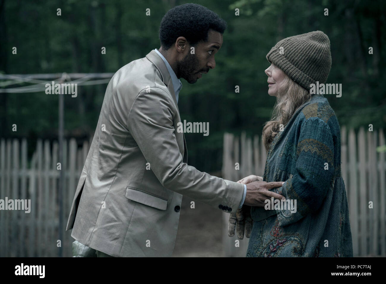 CASTLE ROCK, l-r: Andre Holland, Sissy Spacek in 'Severance' (Season 1