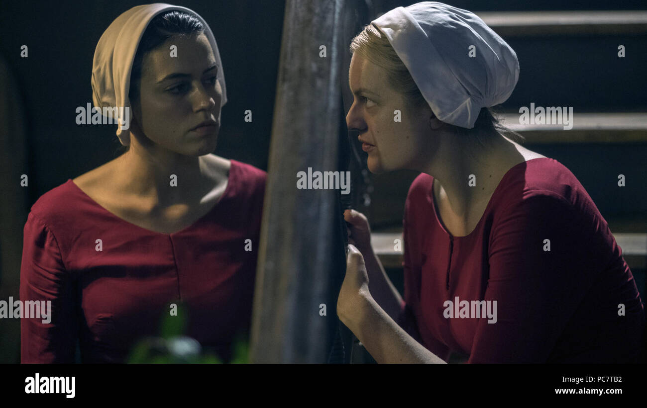 THE HANDMAID'S TALE, l-r: Nina Kiri, Elisabeth Moss in 'Other Women
