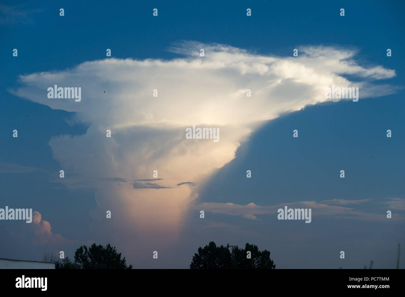 Cumulonimbus cloud in Gdansk, Poland. July 28th 2018 © Wojciech Strozyk / Alamy Stock Photo Stock Photo