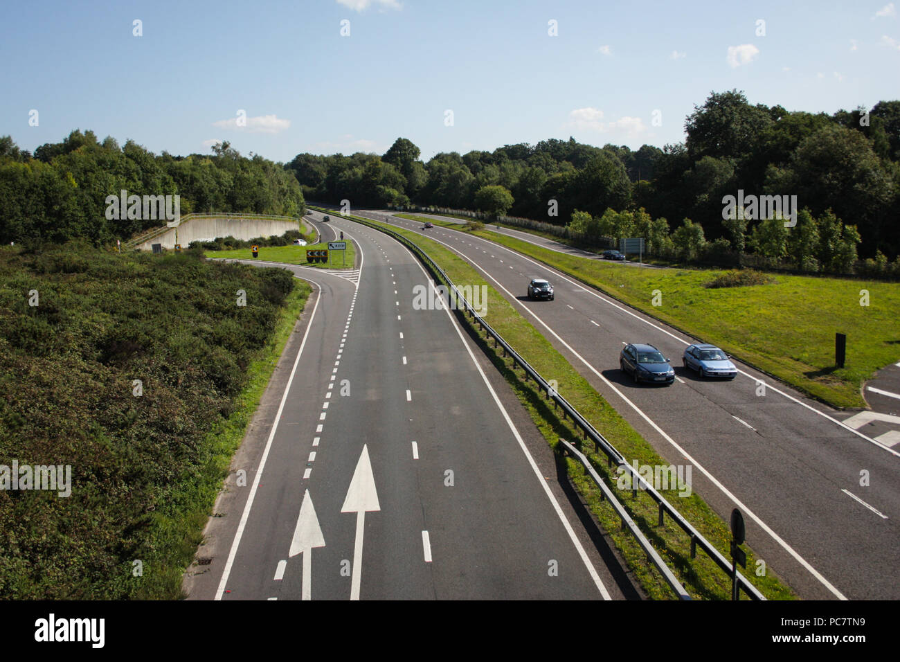 Light traffic on the A3 dual carriageway in Hampshire, England Stock ...