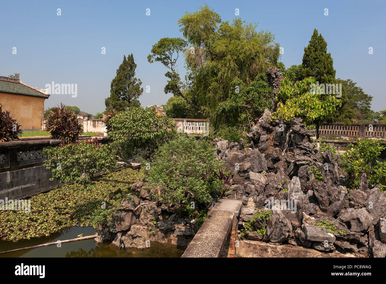 Gardens surrounding Thái Bình Lâu (Emporer's Reading Room), Forbidden Purple City, Hue, Viet Nam Stock Photo