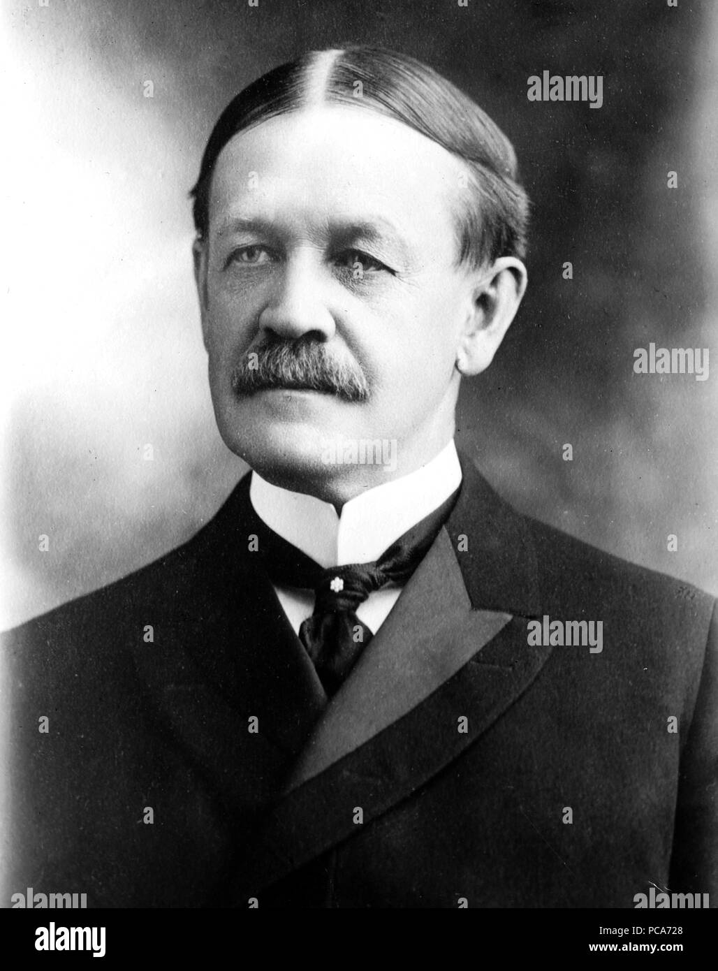 Robert Quimby's Instagram, Twitter & Facebook on IDCrawl