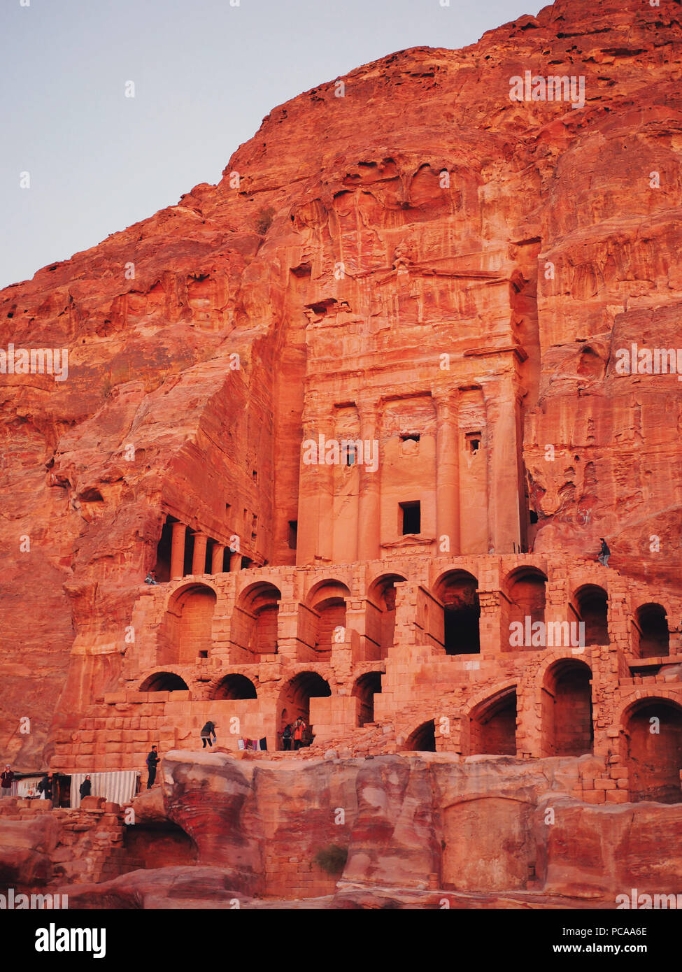 Petra tour hi-res stock photography and images - Alamy